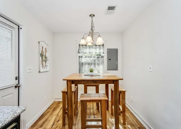 Holiday home Near Downtown House&apt - Woodland Escape Pensacola