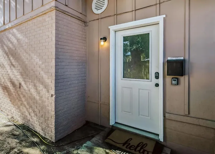 Near Downtown House&apt - Woodland Escape * Pensacola