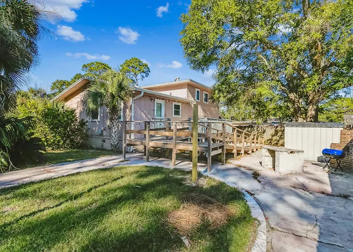 Holiday home Near Downtown House&apt - Woodland Escape Pensacola