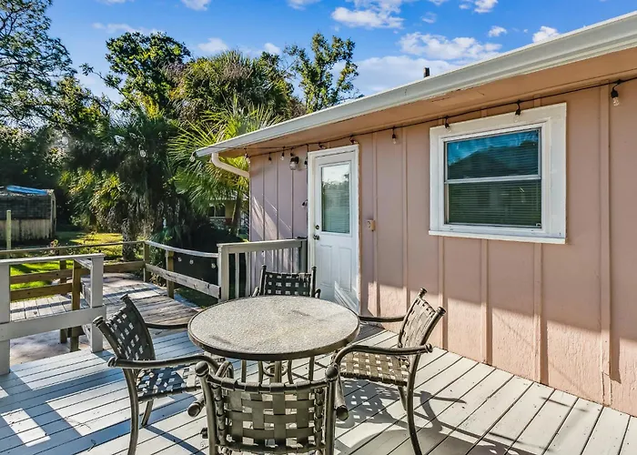 Holiday home Near Downtown House&apt - Woodland Escape Pensacola
